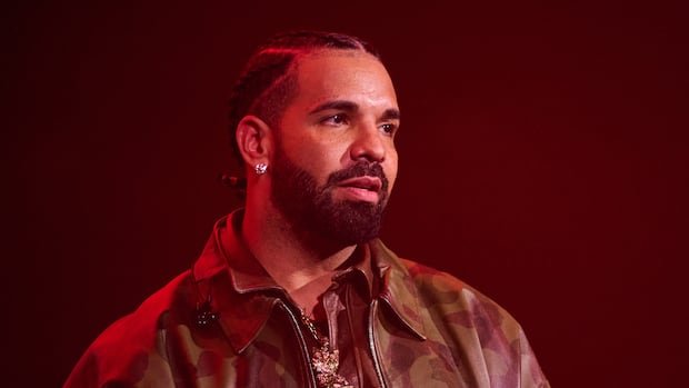 “Drake Faces Allegations in Class-Action Lawsuit”