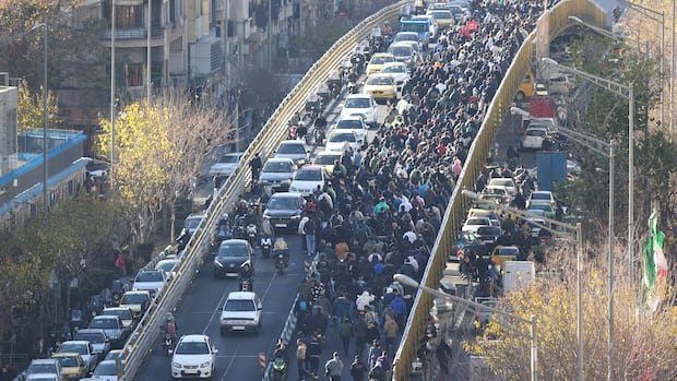 “Deadly Protests Erupt in Iran Amid Economic Turmoil”