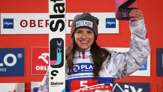 “Calgary’s Abi Strate Secures First World Cup Win”