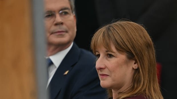 British Chancellor Criticizes Iran Conflict as “Folly”