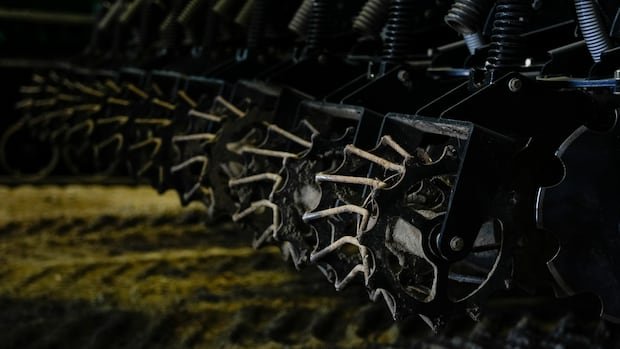 “Study Finds Urea Fertilizer Threatens Canadian Prairie Waterways”