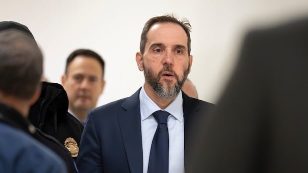 “Ex-special counsel accuses Trump of fraud post-2020 loss”