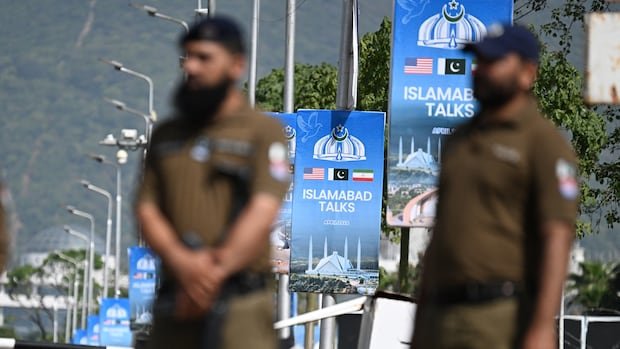 “Trump Extends Ceasefire with Iran Amid Rising Tensions”