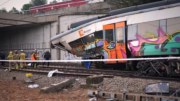 “Train Crash Halts Catalonia Rail Services”