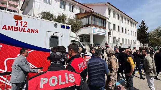 “Tragedy in Turkey: 9 Dead in Middle School Shooting”