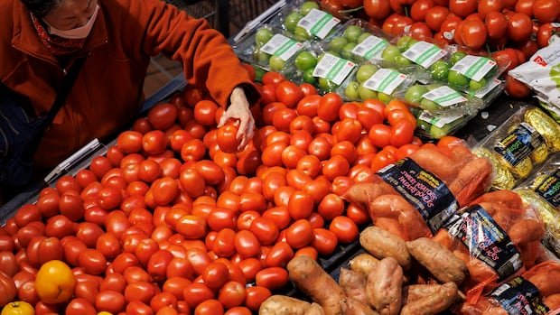 Debate Over Recession Label in Canada