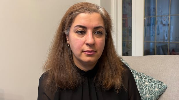 Iranian-Canadian Grieves Cousins’ Deaths in Iran Protests