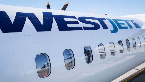 WestJet offers free booking changes amid labor dispute