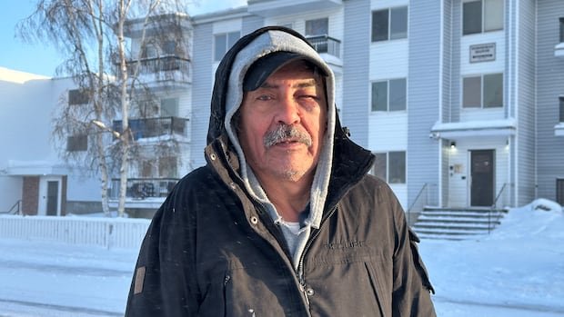 “Security Guards Accused of Assaulting Man in Yellowknife”