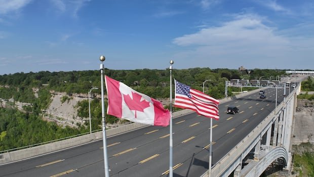 “Canadian Travel to U.S. Sees Revival: Car Trips Up, Air Travel Down”