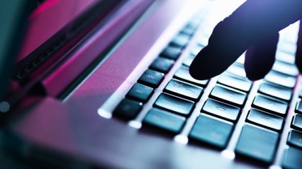 “Surge in U.S. Customs Electronic Device Searches”