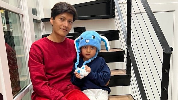 Father and Son Detained by Immigration Released