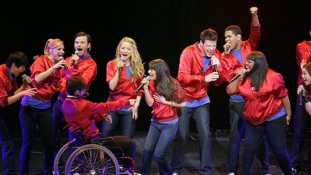 “Glee Reboot Confirmed: Original Cast Members Tease Return”